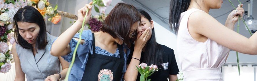 佛山等一个人花艺培训学校轮播5