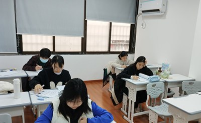 鼎桥国际教育轮播5