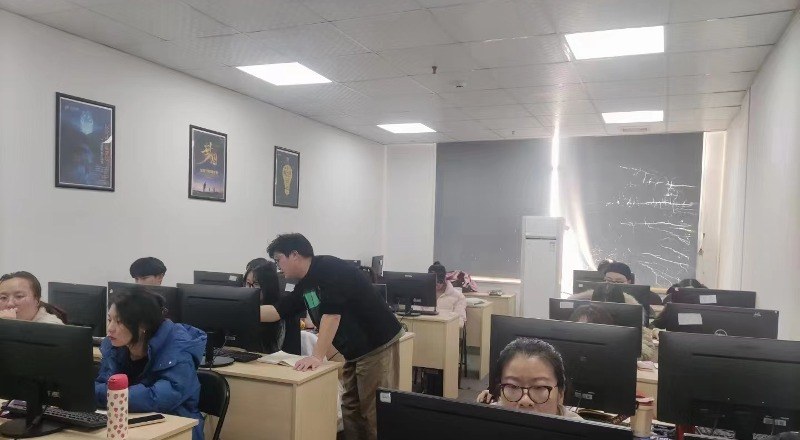 苏州山与行教育轮播3