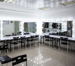 广州Un造型培训基地相册3