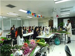 广州爱丁堡插花培训中心轮播5