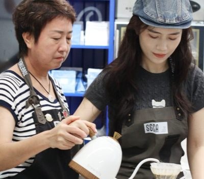 北京SGCA寻品咖啡花艺培训学校轮播4