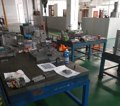 上海楷豪模具技术培训学校轮播2