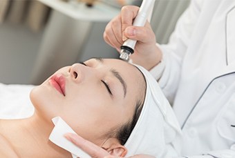广州美容护肤培训全能班