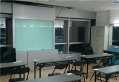 集红堂彩妆培训学校轮播1