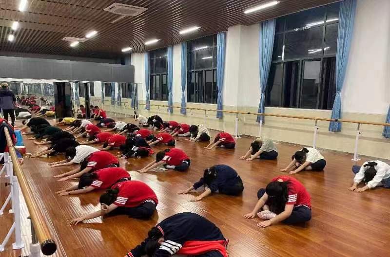重庆江津京师实验学校轮播3