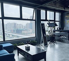 武汉Yours练歌房声乐培训学校轮播1