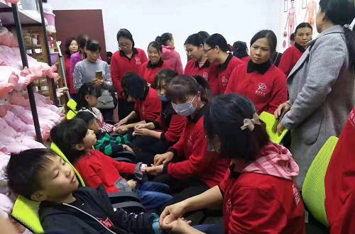 深圳鑫悦职业培训学校轮播3