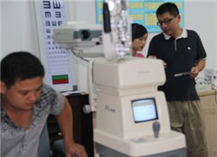 深圳市柏图眼镜视光培训中心轮播5