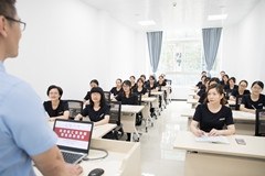 佛山四海会计培训中心轮播2