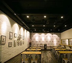 昆山金鱼彩妆培训中心轮播3