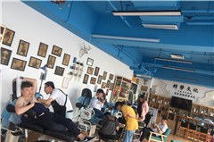 青岛锋势文化纹身培训学校轮播1