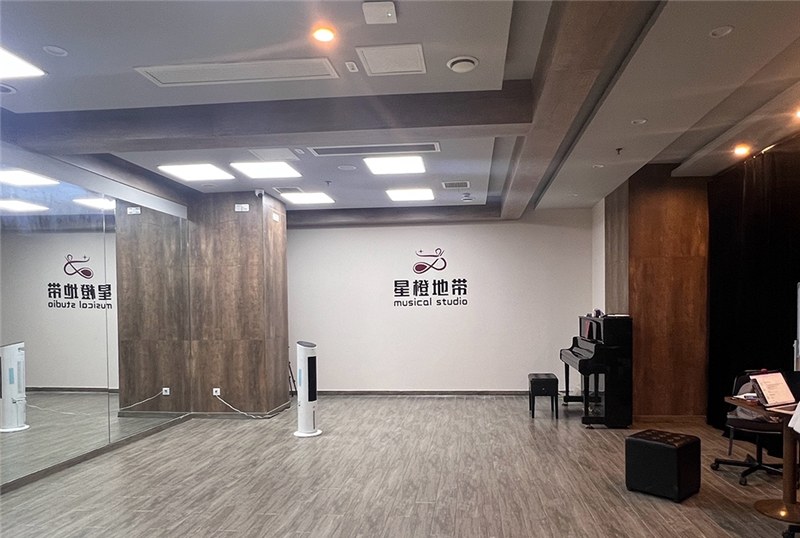 上海星橙地带音乐剧轮播3