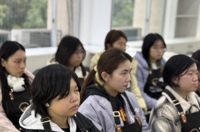 福州新媛职业技术培训学校轮播5