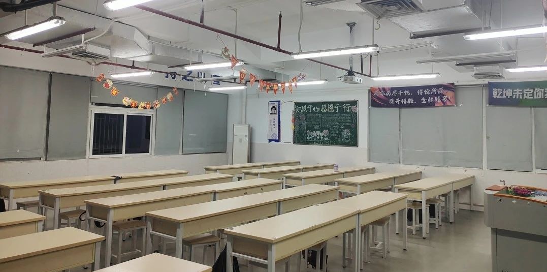 深圳市奋达职业技术学校相册1