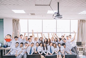 汇众教育轮播4