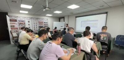 成都悬壶师承书院轮播4