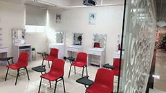 深圳梵希化妆美容美甲纹绣培训学校轮播2