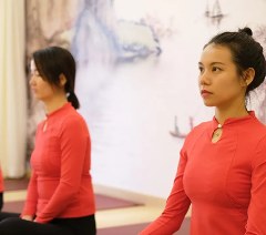 广州山谷瑜伽导师培训基地轮播3