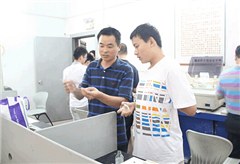 广州新珠江学校轮播5