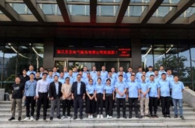合肥辉途自动化培训中心轮播3
