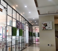 苏州甪直名人化妆美容美甲培训学校轮播4