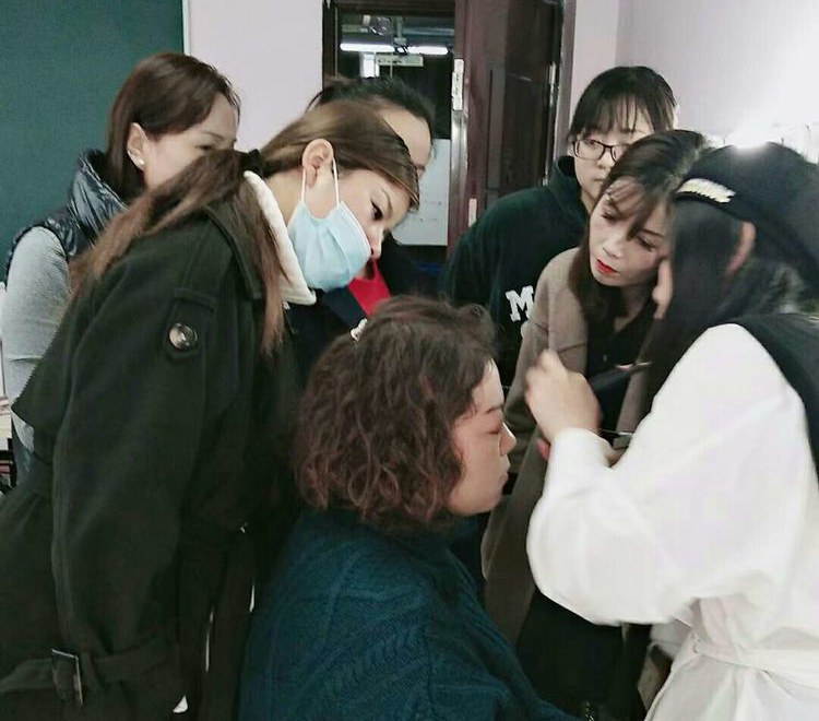 西安慧美国际美妆培训学校相册1