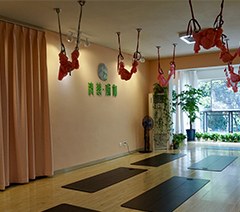 南宁清慈瑜伽学院轮播3