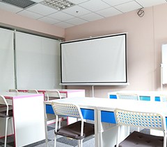 上海变美丽半永久定妆培训中心轮播3