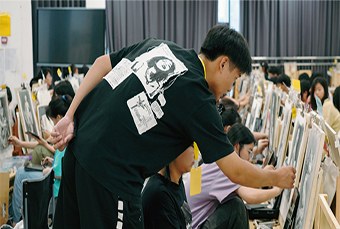 南京团块艺术培训中心轮播5