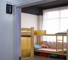苏州红黄蓝彩妆美甲纹绣培训学院轮播4