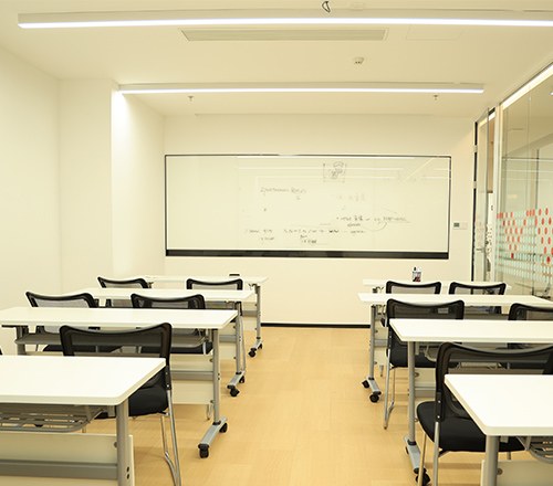 广州非凡小语种培训学校相册4