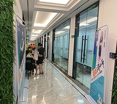 深圳哈哈福家政培训学校轮播3
