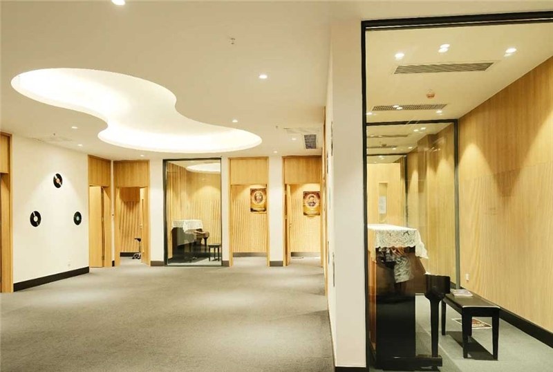 广州新侨学校轮播4