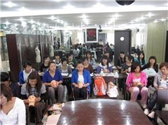 北京皇家沙宣美容美发培训轮播2