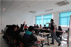 上海应用技术学院国际教育中心轮播1
