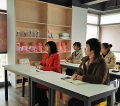 杭州艾特普思家政培训学校轮播5