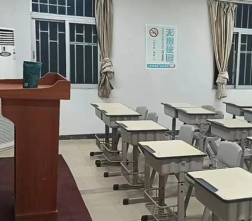 福州仕状元培训学校轮播5