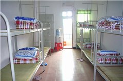 广州新珠江学校