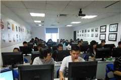 深圳中鹏职业培训学校相册1