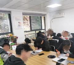 优橙教育轮播4