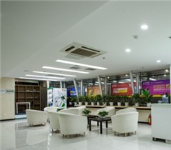 北京津桥国际学院轮播1
