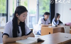 成都匠人艺心艺术教育轮播4