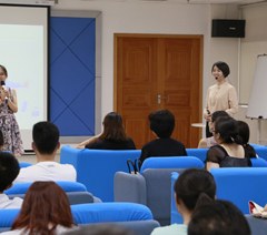 深圳菲诗国演讲口才培训中心轮播2